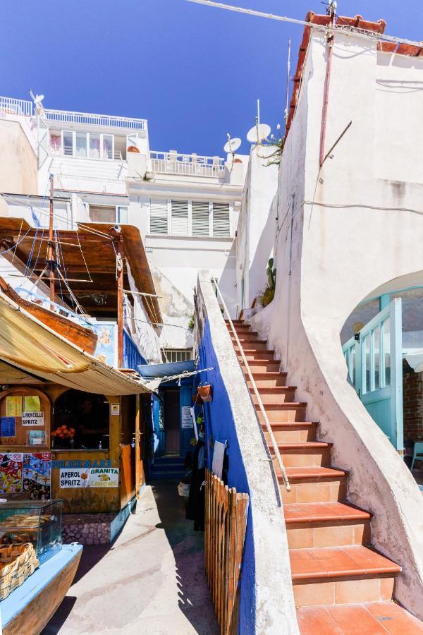 דירות פרוסידה Casa Raiffone מראה חיצוני תמונה